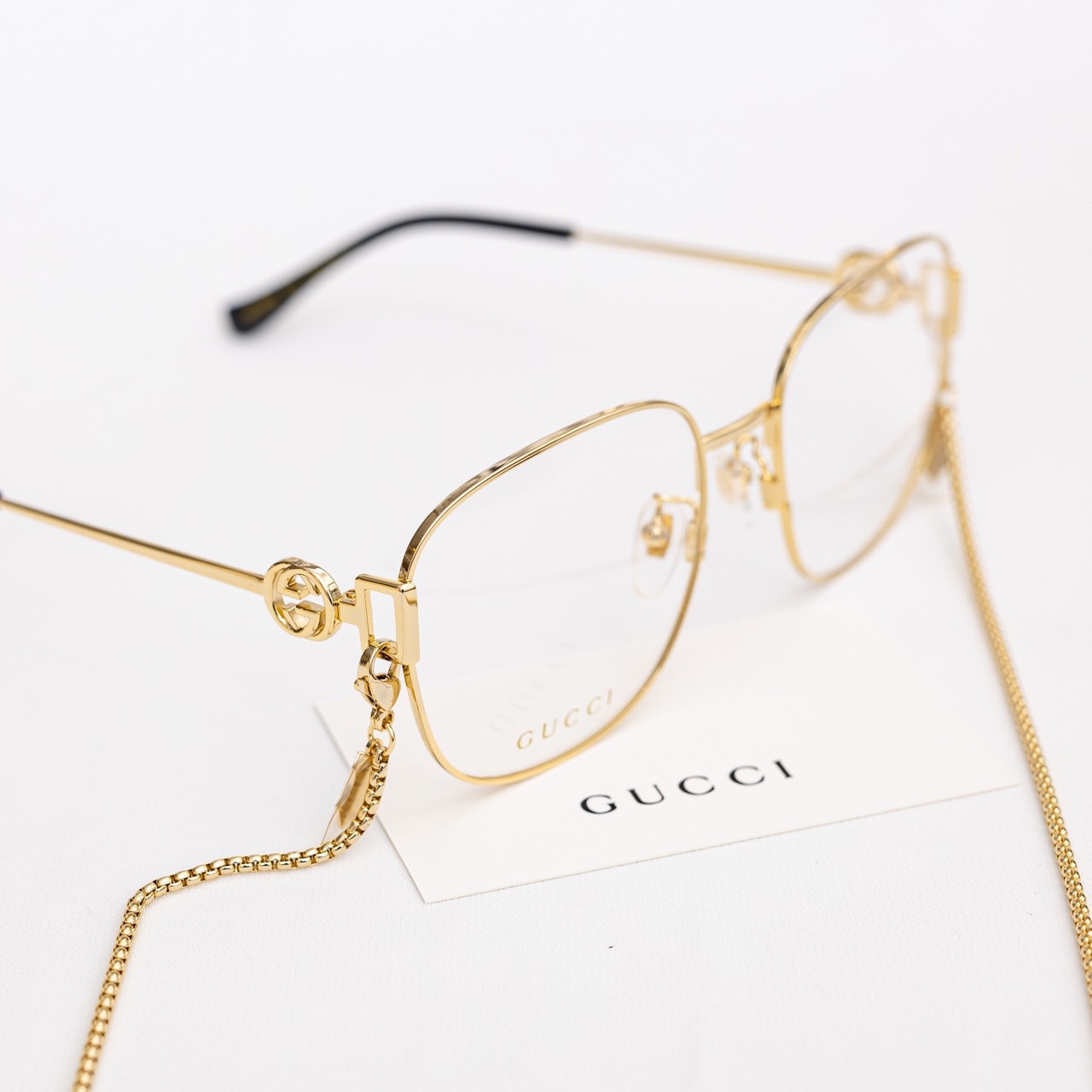 Gọng kính - Kính Gucci  form vuông tròn  màu gold - Logo GG kết hợp chuôi kính