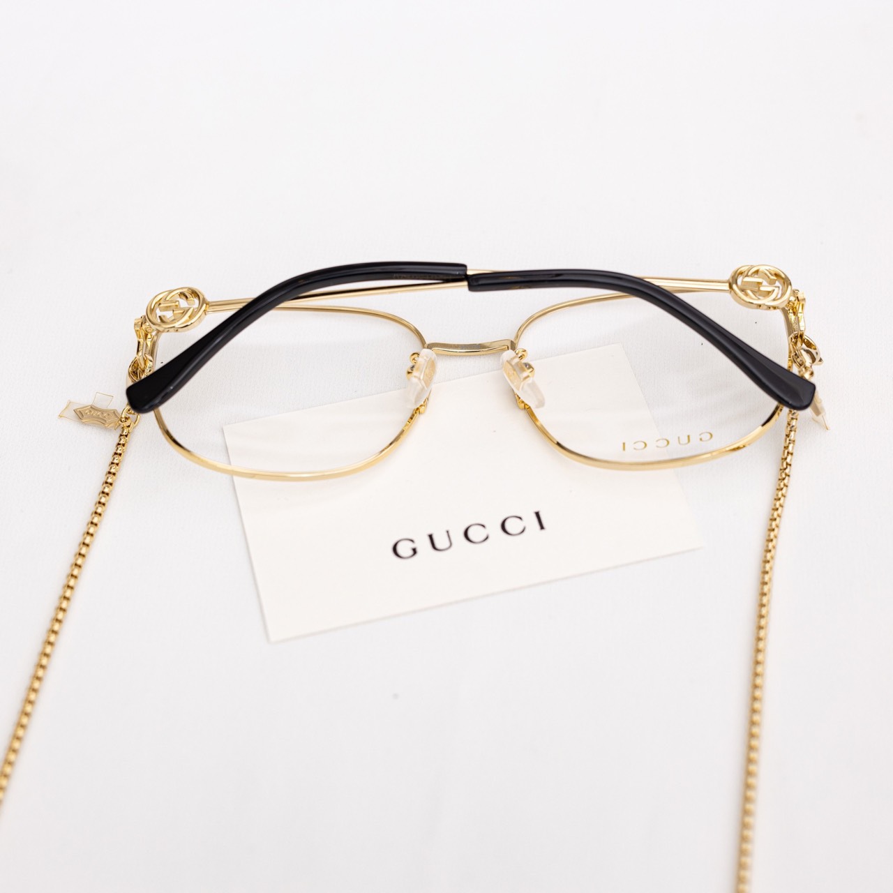 Gọng kính - Kính Gucci  form vuông tròn  màu gold - Logo GG kết hợp chuôi kính