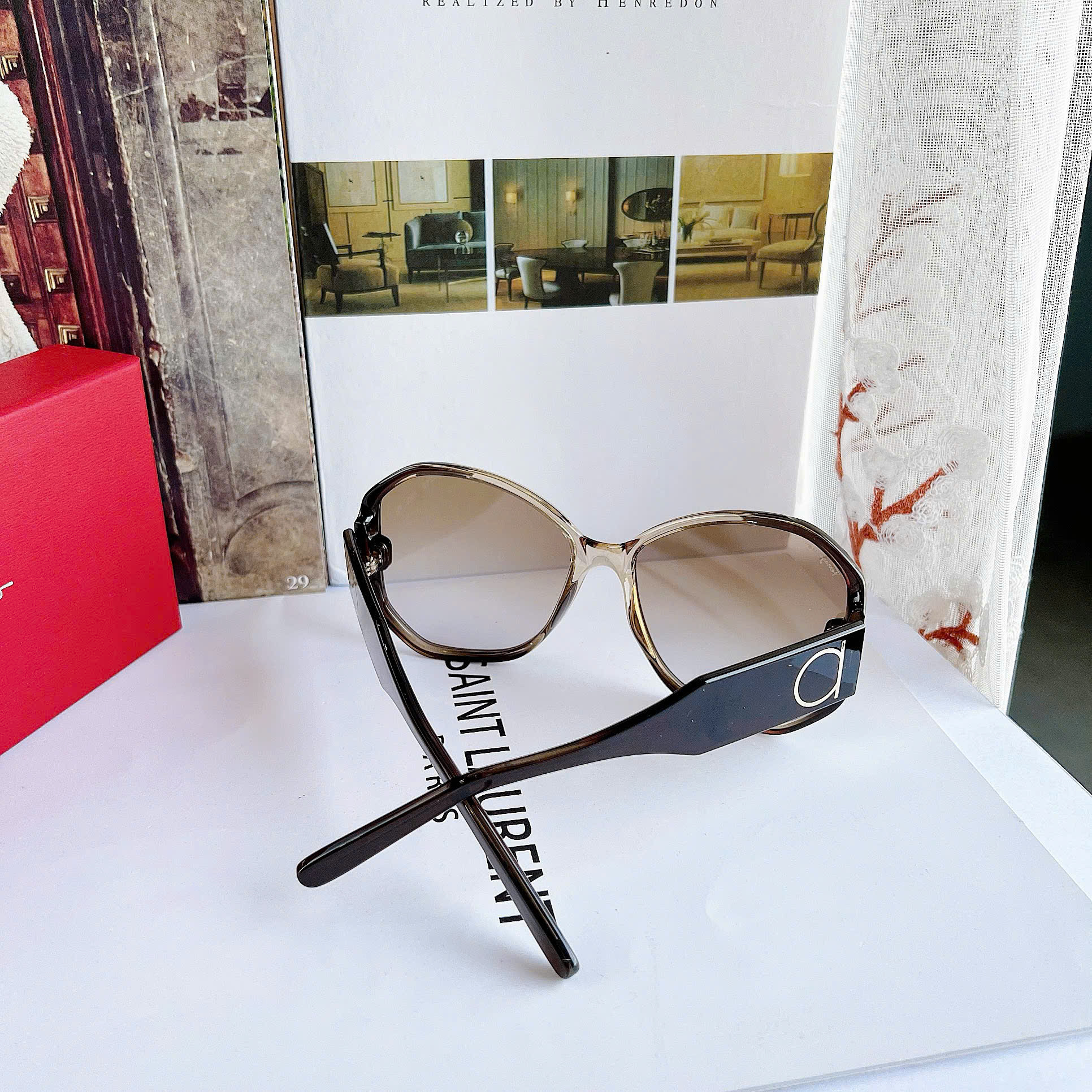 Kính Salvatore Ferragamo SF942 – Siêu Phẩm Thời Trang Sang Trọng Từ Ý