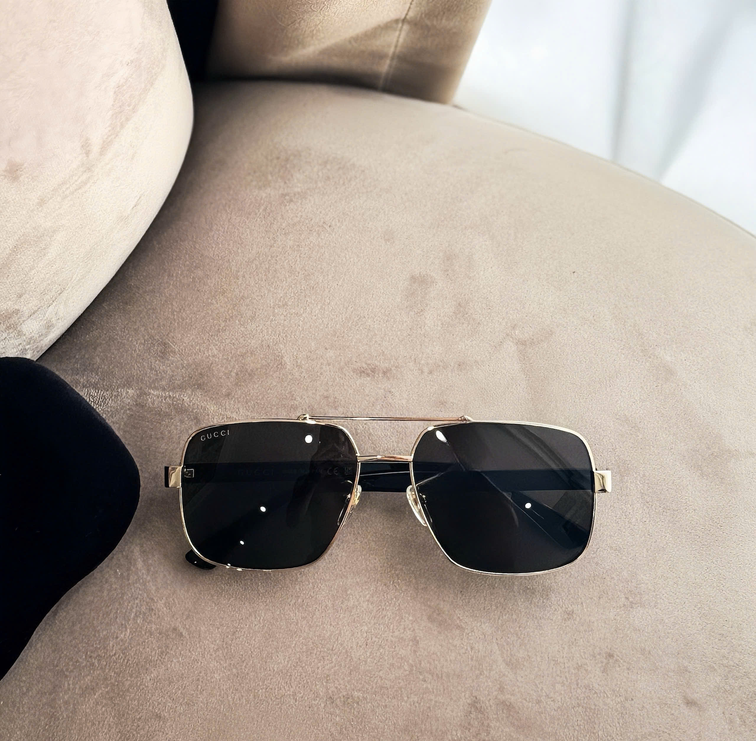 Kính Mắt Gucci Dáng Aviator – Sự Lựa Chọn Hoàn Hảo Cho Phong Cách Mạnh Mẽ Và Cuốn Hút