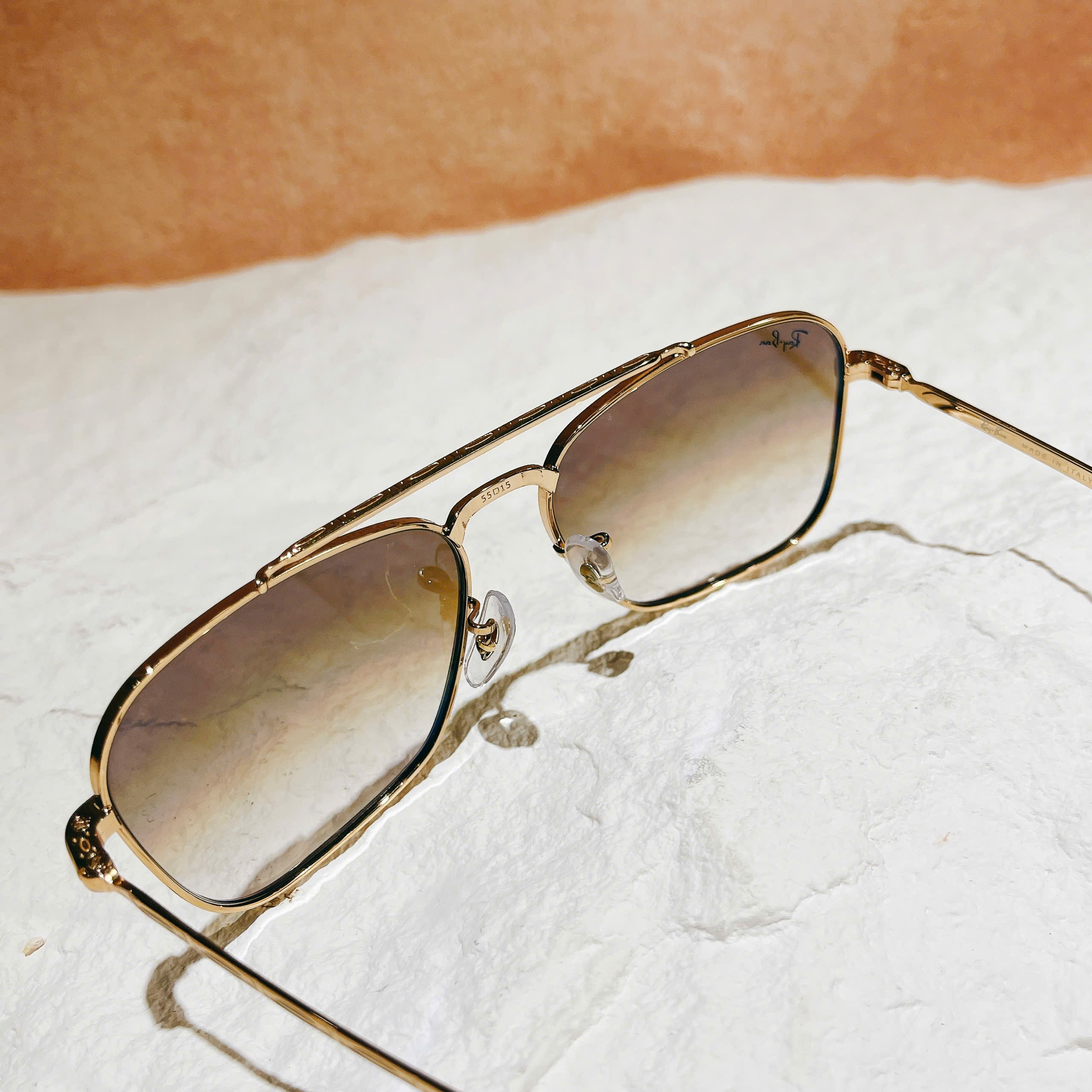 Kính Mát Ray-Ban Unisex Phiên Bản Mới – Thời Thượng, Sang Trọng, Chuẩn Gu Ý