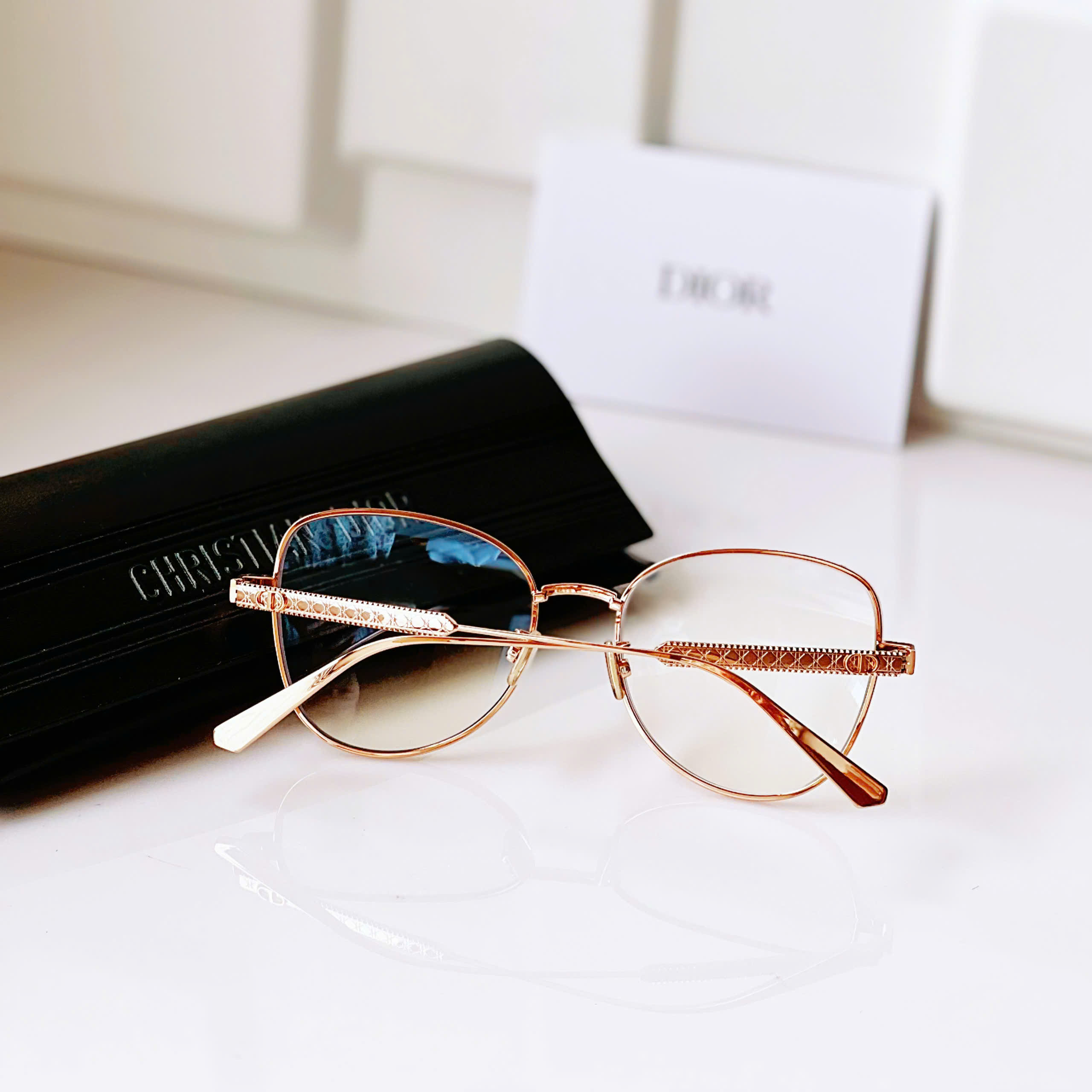 Kính mắt Dior DiorCannageO – Bộ Sưu Tập Kính Mắt Mới 2025 Đẹp Đỉnh, Thần Thái Như Hoa Hậu