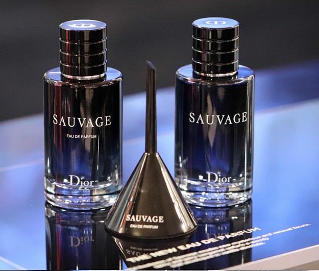 Nước Hoa Dior Sauvage Nữ