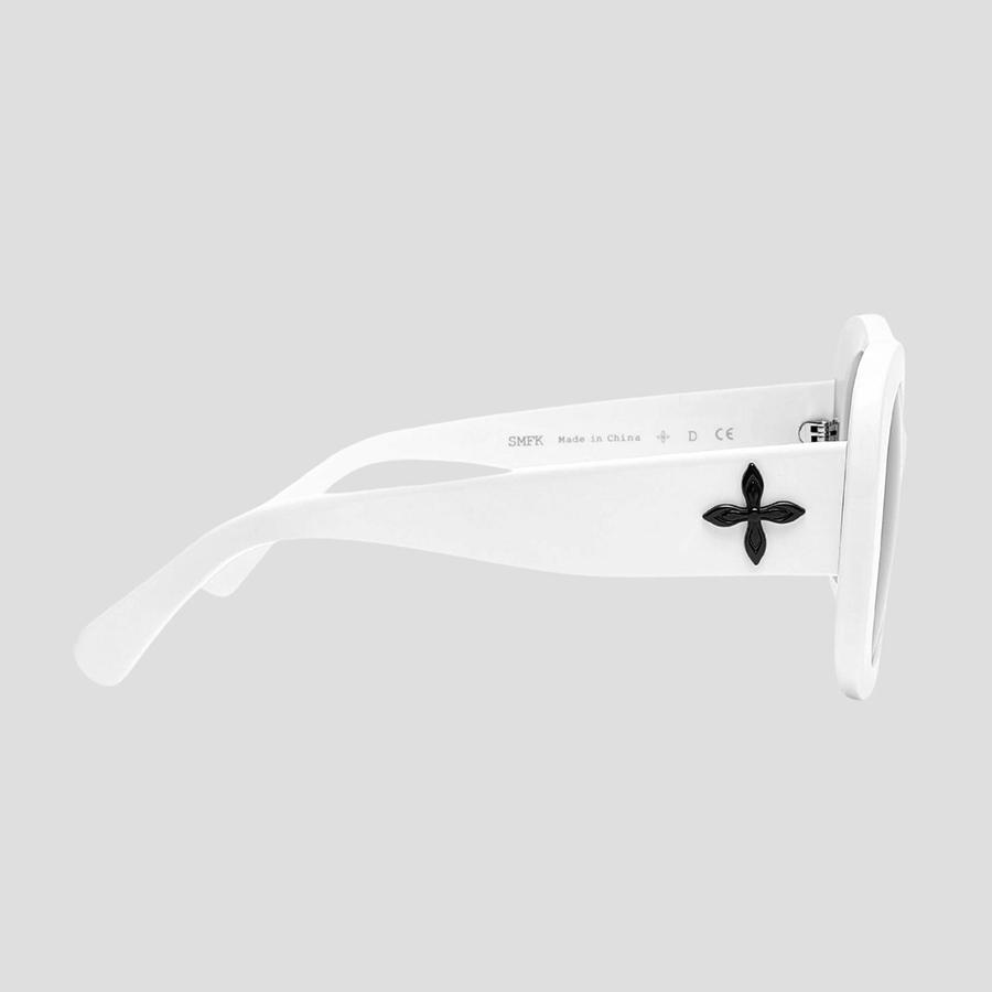 Kính Mát Nữ SMFK White & Black SG001W Màu Đen Trắng