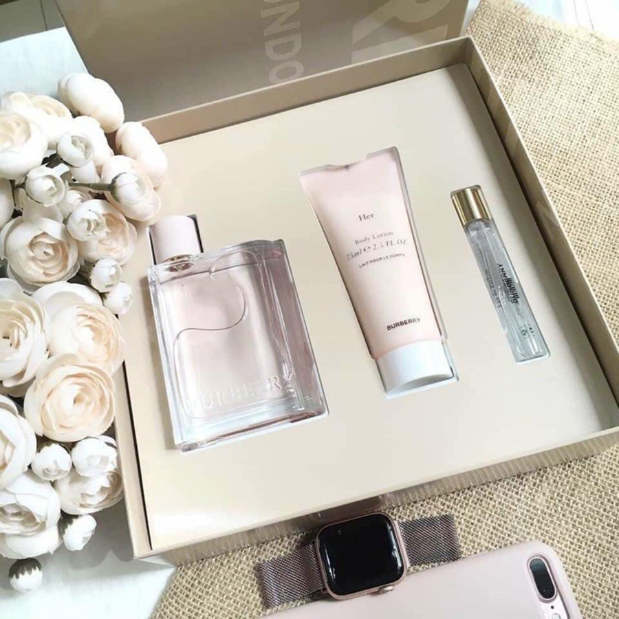 Set Nước Hoa Burberry Her EDP 3 Món