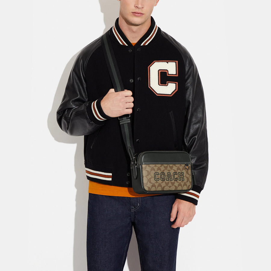 Túi Đeo Chéo Coach Graham Crossbody In Signature Canvas With Varsity Motif CE638 Màu Nâu Đen