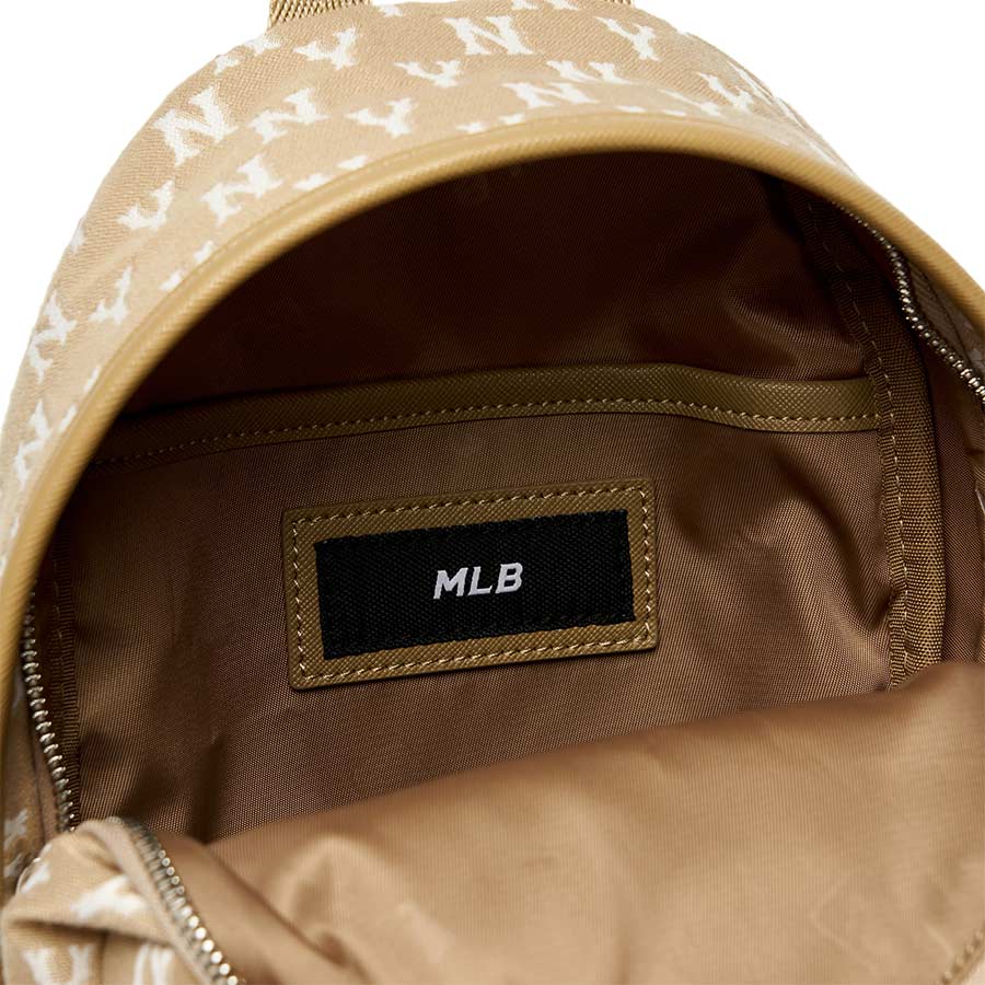 Balo MLB Classic Monogram Jacquard Mini Backpack New York Yankees 3ABKS012N-50BGD Màu Be
