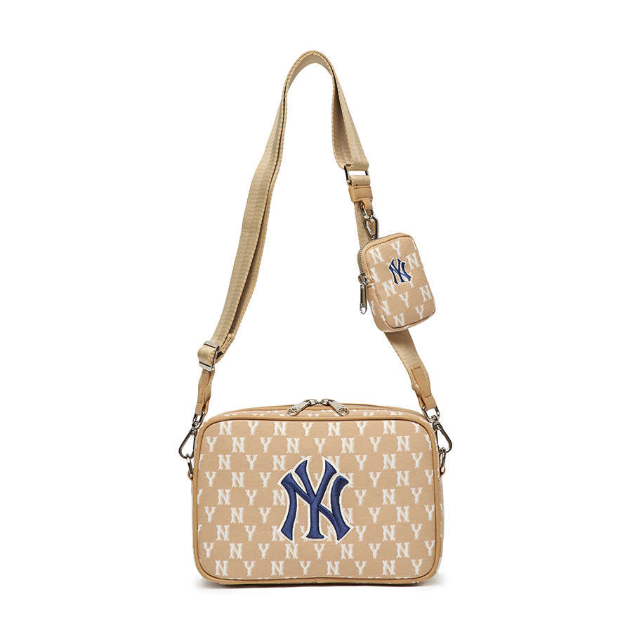 Túi Đeo Chéo MLB Monogram Jacquard New York Yankees 3ACRM012N-50BGD Màu Be Size 23