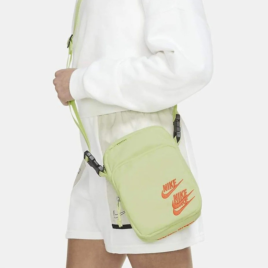 Túi Đeo Chéo Nike Heritage Embroidered Triple Logo Sling Bag DH3080-383 Màu Xanh Lá