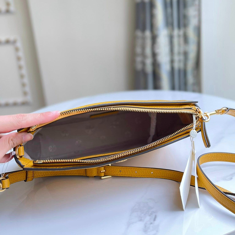 Túi Đeo Chéo Tory Burch Blake Crossbody Bag Yellow Màu Vàng