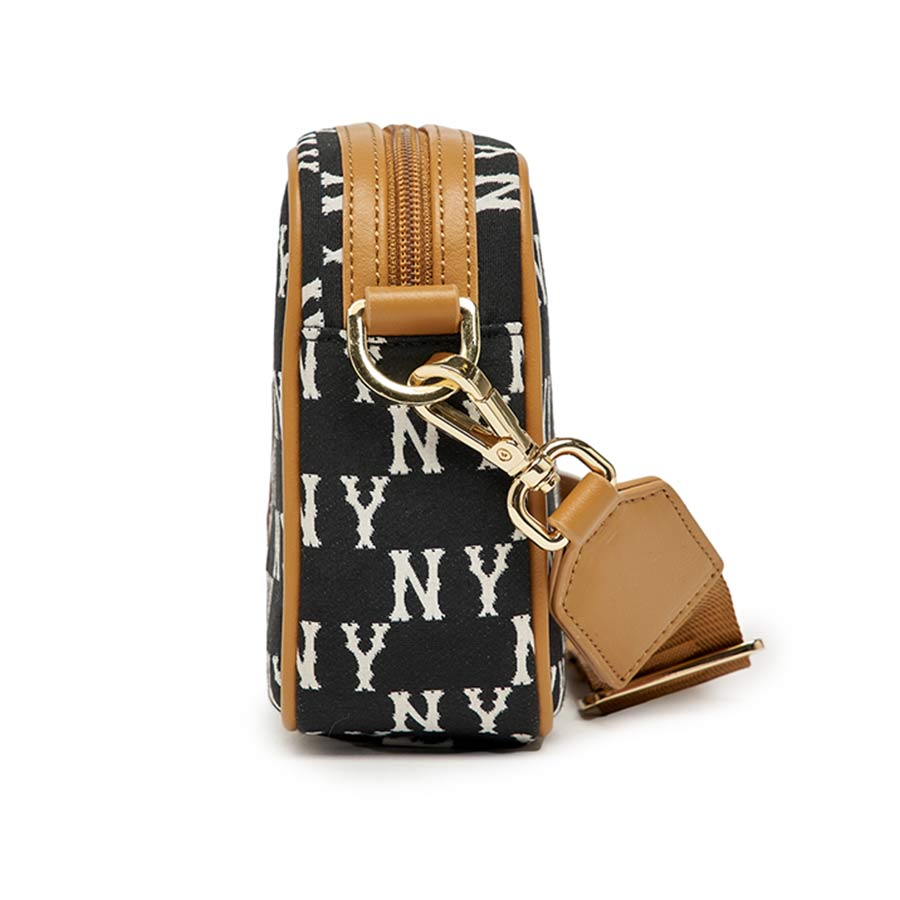 Túi Đeo Chéo Trẻ Em MLB Jacquard Monogram New York Yankees 7ACRM023N-50BKS Màu Đen