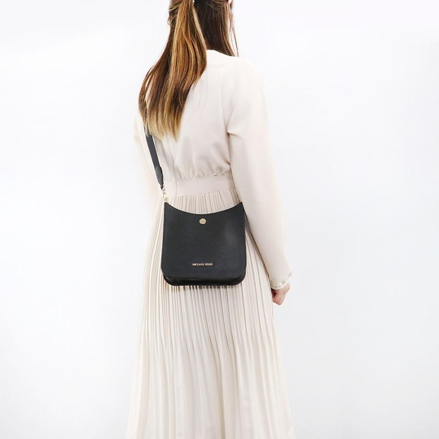 Túi Đeo Chéo Michael Kors MK Briley Small Pebbled Leather Bag 35S1G7BM1L Màu Đen
