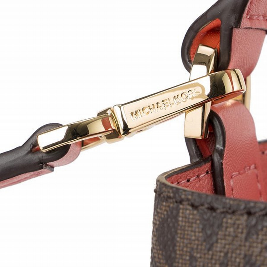 Túi Đeo Chéo Michael Kors MK Suri 35T0GU2C5B Powder Brush Pickpocket Signature Large Bucket Màu Nâu - Hồng Cam Size 22
