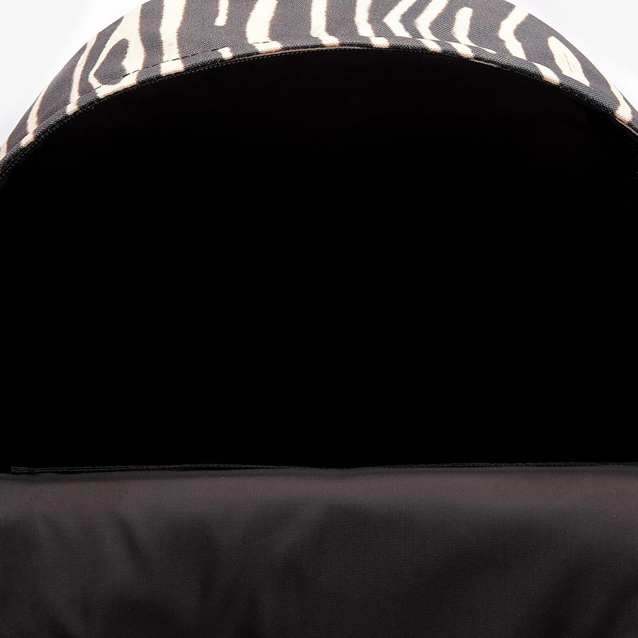 Balo Lacoste Men's x National Geographic Animal Print Backpack NH3344XM.G10 Màu Đen Sọc Be