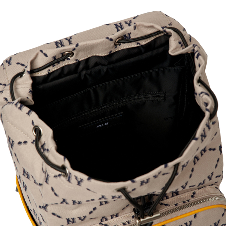 Balo MLB Monogram Diamond Jacquard New York Yankees 3ABKM022N-50BGS Màu Beige