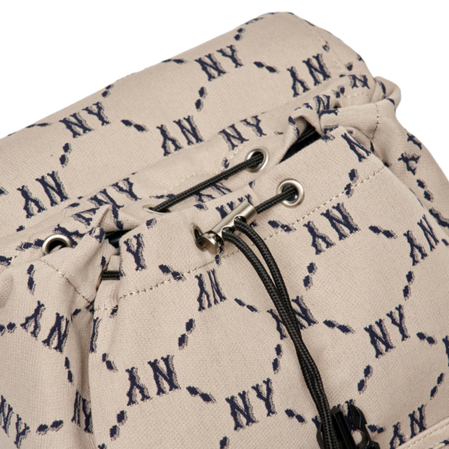 Balo MLB Monogram Diamond Jacquard New York Yankees 3ABKM022N-50BGS Màu Beige