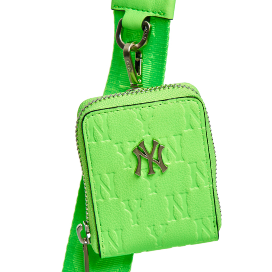 Túi Đeo Chéo MLB Mini Monogram Embo New York Yankees 3ACRS032N-50GNN Màu Xanh Green