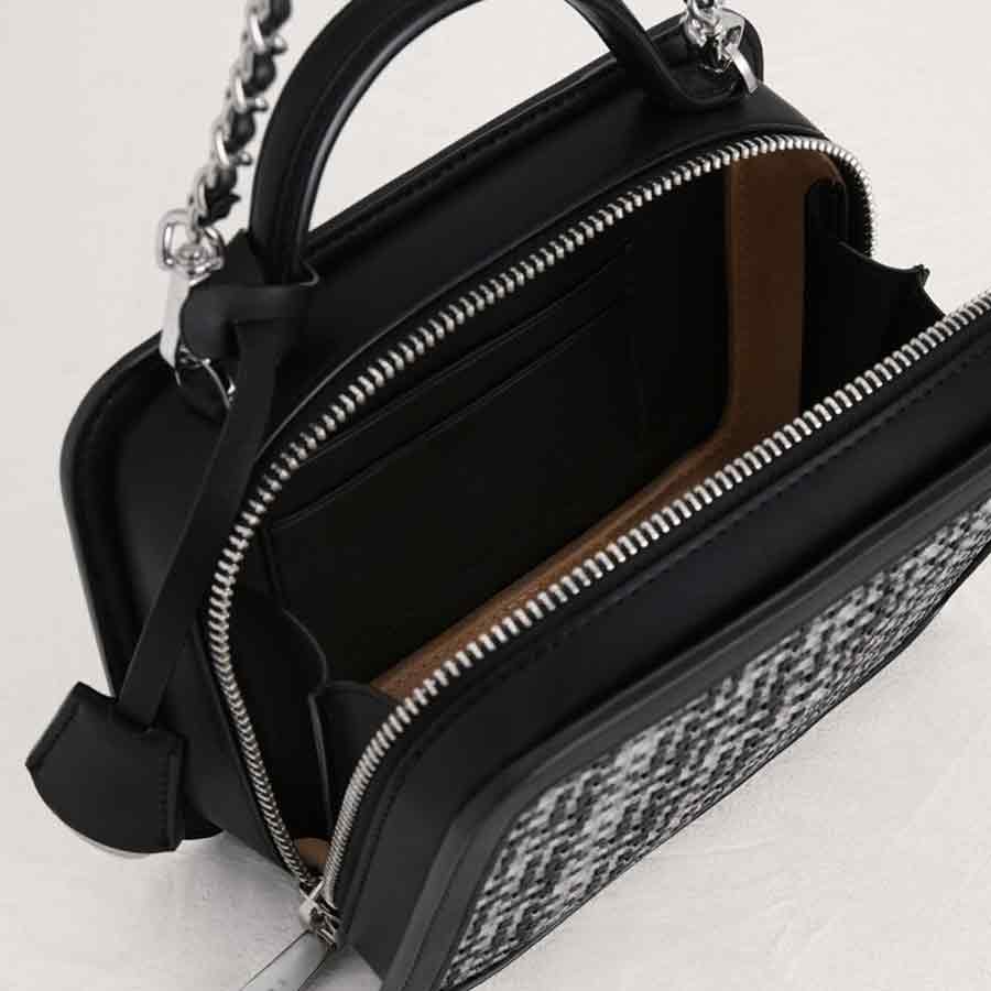 Túi Đeo Chéo Pedro Structured Shoulder Bag PW2-75210088 Màu Đen