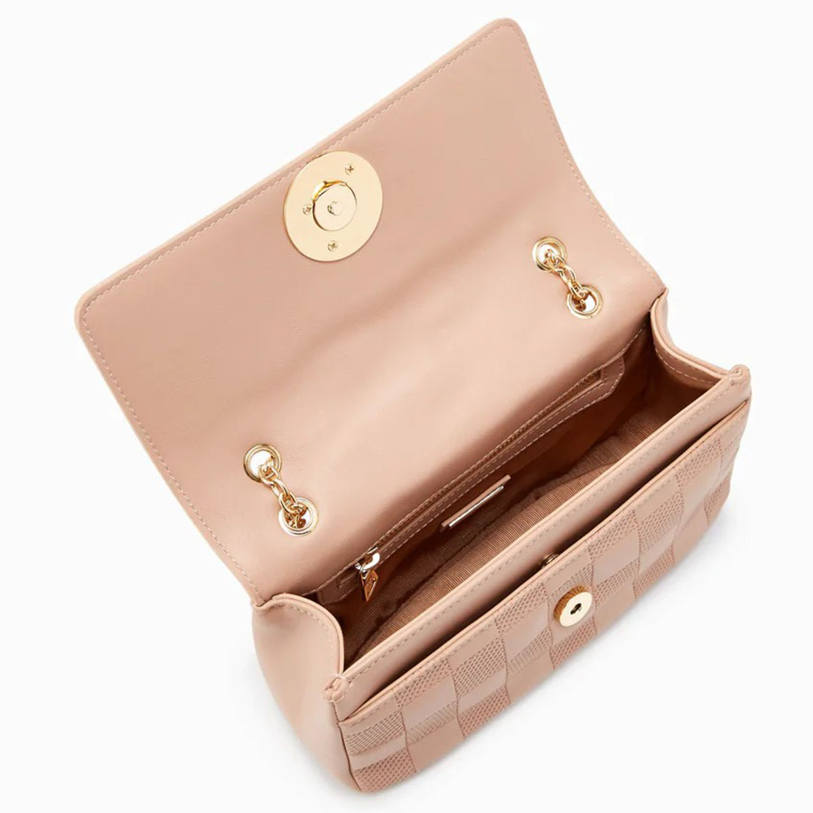 Túi Đeo Chéo Lyn Bristol S Crossbody Bags LL22SBF036 Màu Hồng Nude