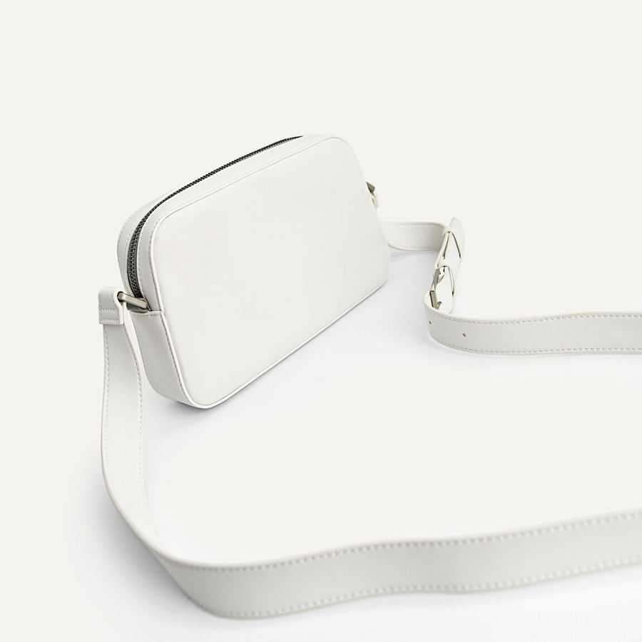 Túi Đeo Chéo Nam Pedro Casual Crossbody Bag White PM2-25210203 Màu Trắng