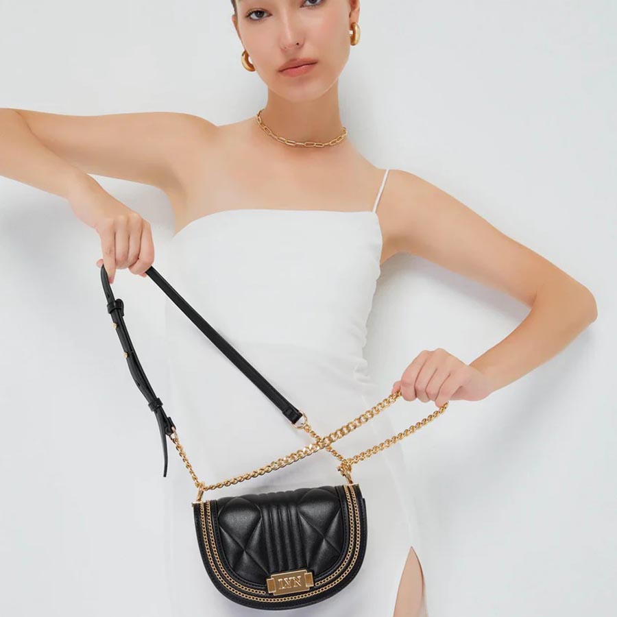Túi Đeo Chéo Lyn Ammy Crossbody Bags LL23CBF293 Màu Đen