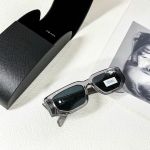 Kính Mắt PRADA Unisex Màu Trong Gray – Phong Cách Thời Trang Cá Tính Từ Thương Hiệu Cao Cấp Ý