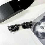 Kính Mắt PRADA Unisex Màu Trong Gray – Phong Cách Thời Trang Cá Tính Từ Thương Hiệu Cao Cấp Ý