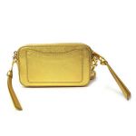 Túi Đeo Chéo Nữ Marc Jacobs Snapshot Crossbody Shoulder Bag Camera Bag Metallic Gold Màu Vàng Kim