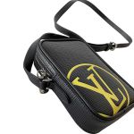 Túi Đeo Chéo Nam Louis Vuitton LV Danube Initials Epi Leather PM Màu Đen Vàng