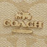 Ví Nữ Coach Medium Id Zip Wallet In Signature Canvas 88913 Màu Khaki