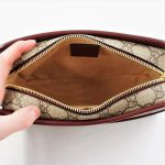 Túi Cầm Tay Nam Gucci GG Leather And Canvas Travel Pouch W/ Interlocking G In Red/Beige Màu Beige Viền Da Đỏ Mận