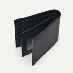 Ví Nam Pedro Leather Bi-Fold Flip Wallet PM4-15940241 Màu Đen