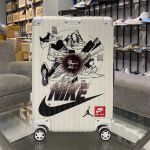 Vali Nike Jordan Sneaker Silhouette White Màu Trắng Size 22inch