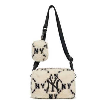 Túi Đeo Chéo MLB Dia Monogram Fur Cross Bag New York Yankees 3ACRM1026-50CRS Màu Trắng