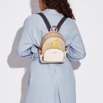 Balo Coach Mini Court Backpack In Signature Canvas With Pear C8258 Màu Be Trắng