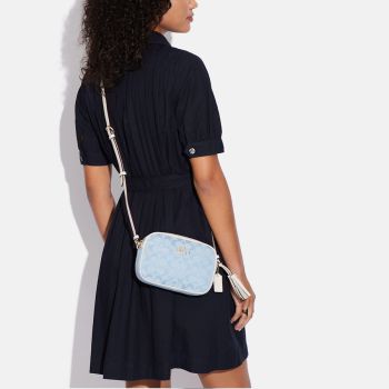 Túi Đeo Chéo Coach Mini Jamie Camera Bag In Signature Chambray Màu Xanh Phối Trắng