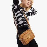 Túi Đeo Chéo MCM Aren Crossbody in Visetos Size Small Màu Nâu