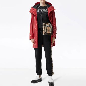 Túi Đeo Chéo Burberry Vintage Check Messenger Bag Màu Nâu