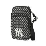 Túi Đeo Chéo MLB Monogram Mini New York Yankees 32BGDK111-50L Màu Đen