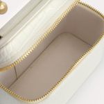 Túi Đeo Chéo Pedro Textured Leather Vanity Case PW4-65940023 Màu Trắng