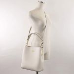 Túi Xách Coach Town 91122 Bucket Bag Chalk M Màu Trắng