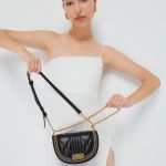 Túi Đeo Chéo Lyn Ammy Crossbody Bags LL23CBF293 Màu Đen
